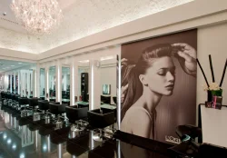 Rush Hairdressers Strand
