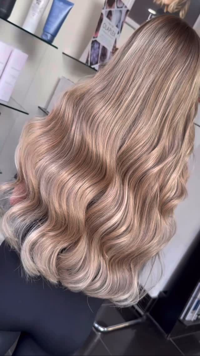 Stunning transformation at our Cambridge salon 😍✨